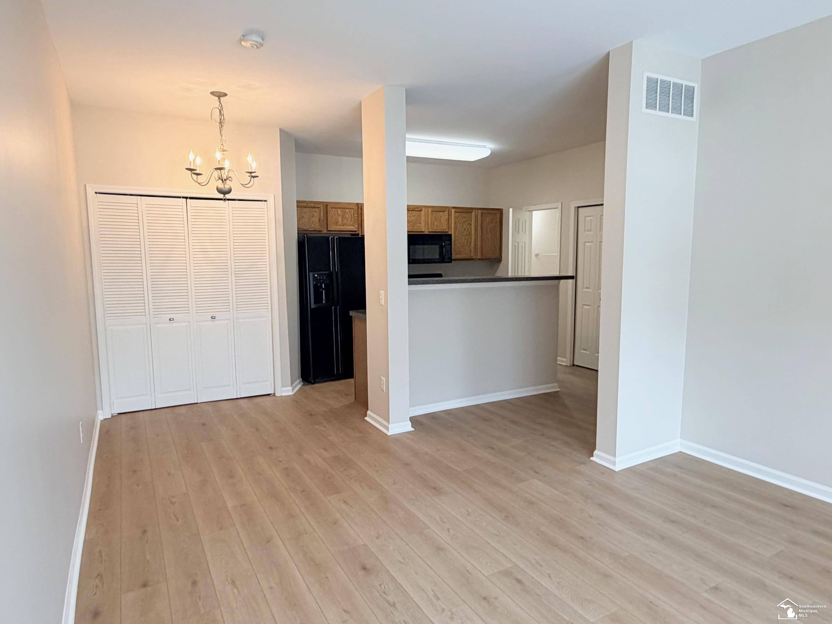 Woodhaven, MI 48183,26757 Kirkway CIR