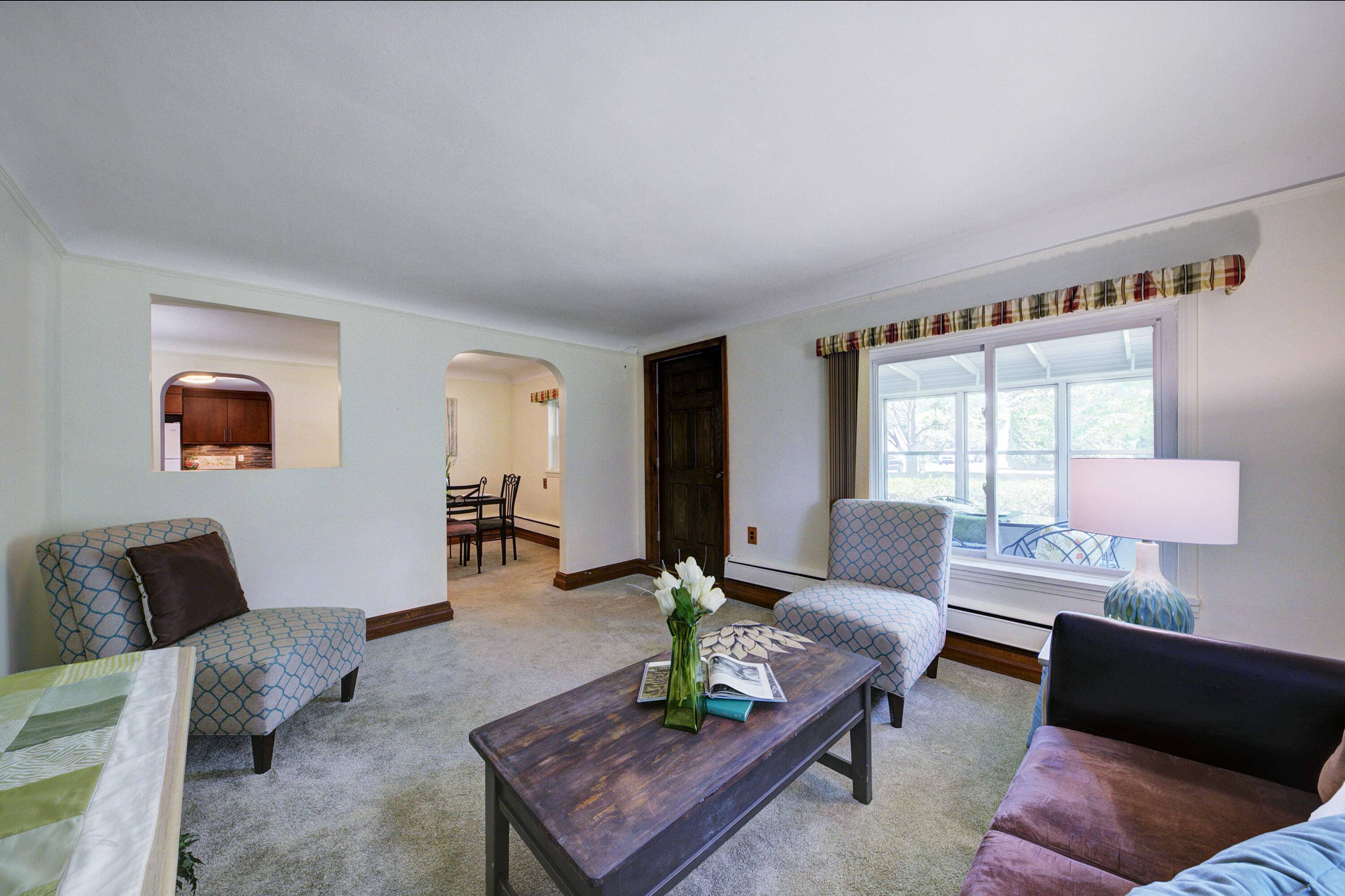 Plymouth, MI 48170,15601 Park LN