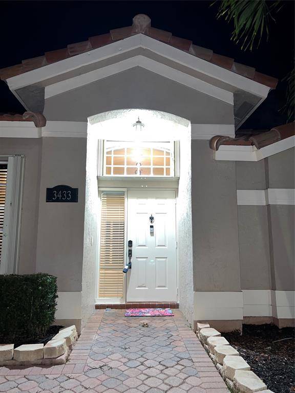 Pompano Beach, FL 33069,3433 Sands Harbor Trce