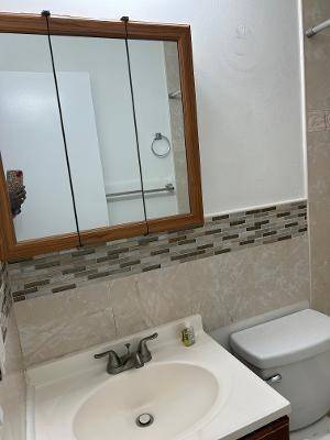 Lauderhill, FL 33313,5211 NW 16th St