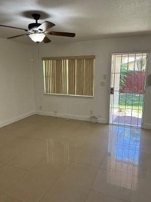 Lauderhill, FL 33313,5211 NW 16th St