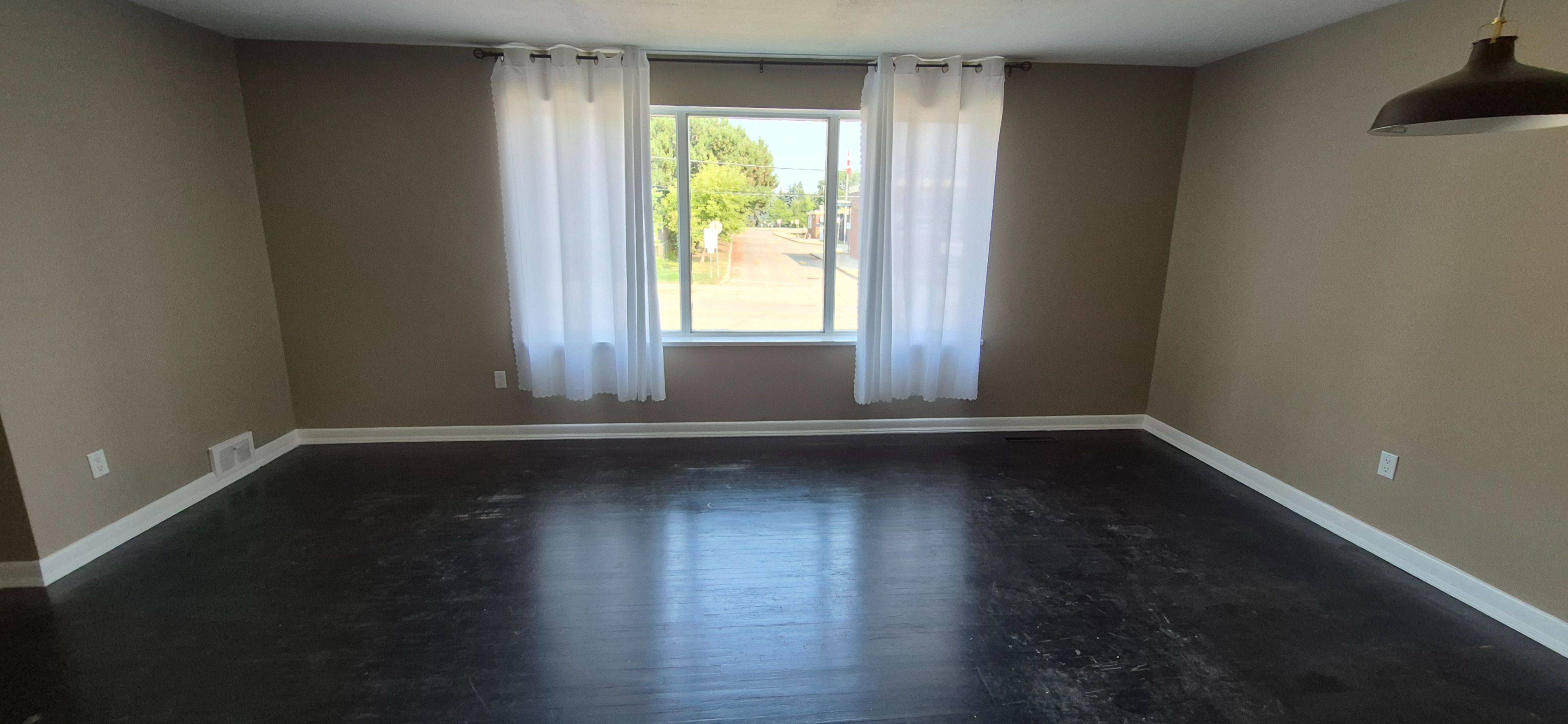 Mississauga, ON L5M 1V7,88 Vista BLVD