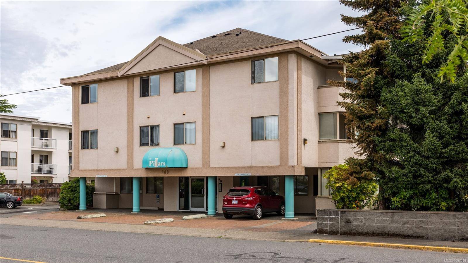 Duncan, BC V9L 3N9,300 Bundock Ave #105