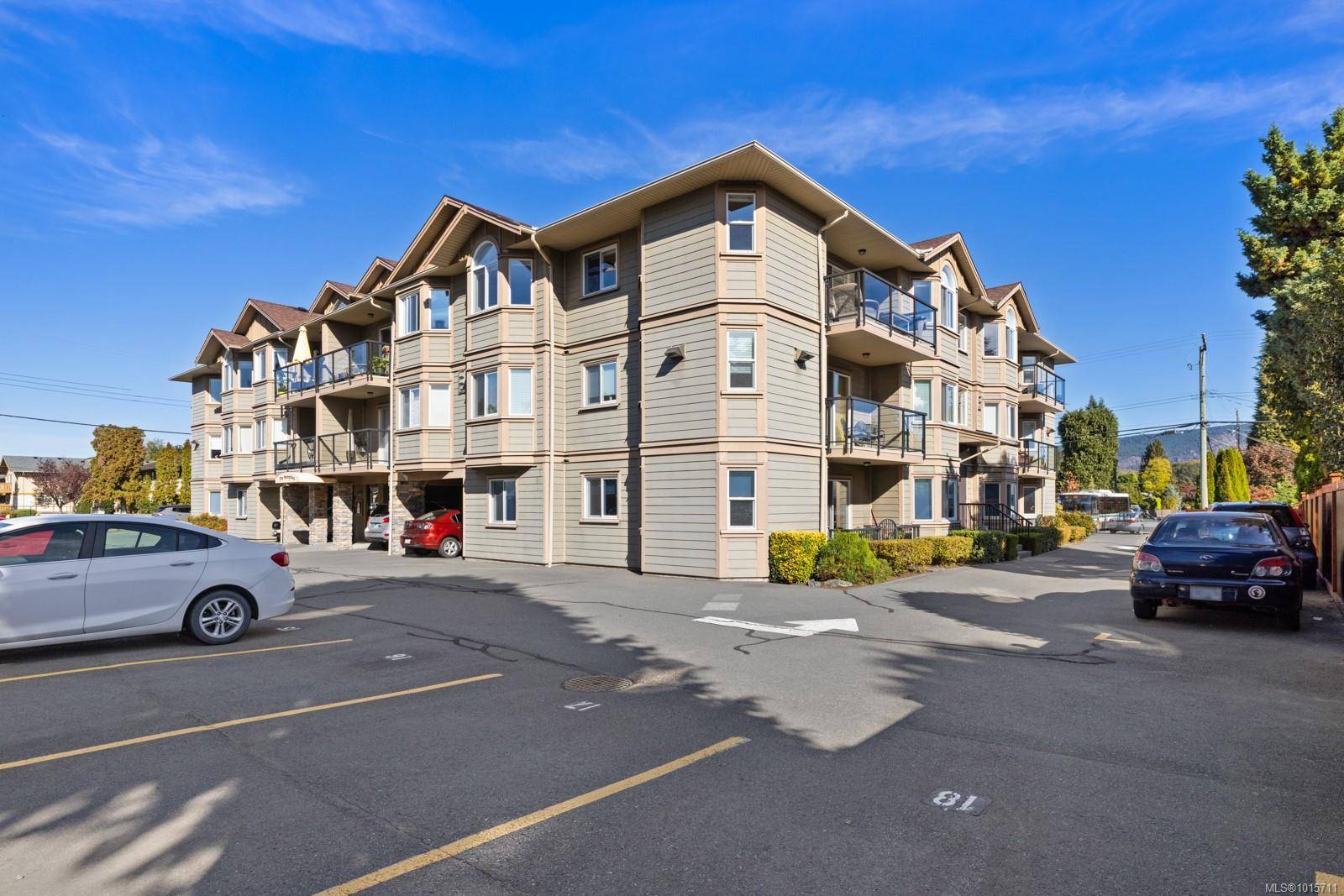 Duncan, BC V9L 3K9,650 Dobson Rd #306