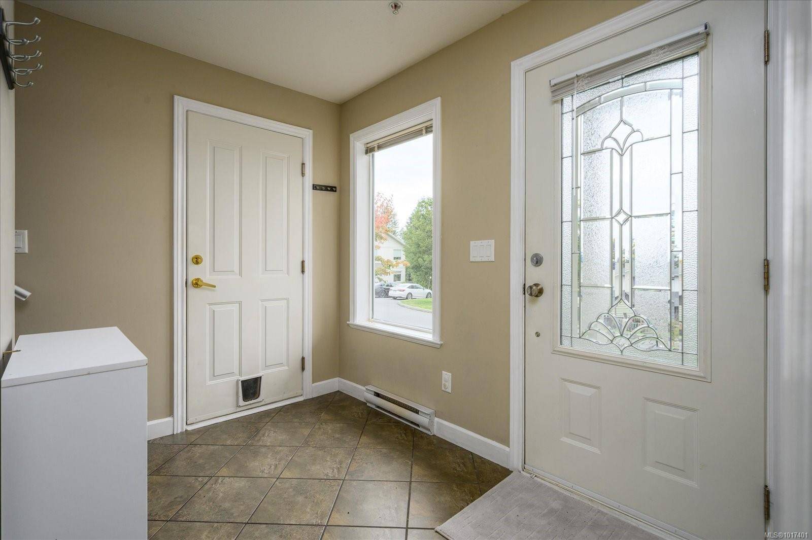 Nanaimo, BC V9R 0A4,839 Varsity Way #110