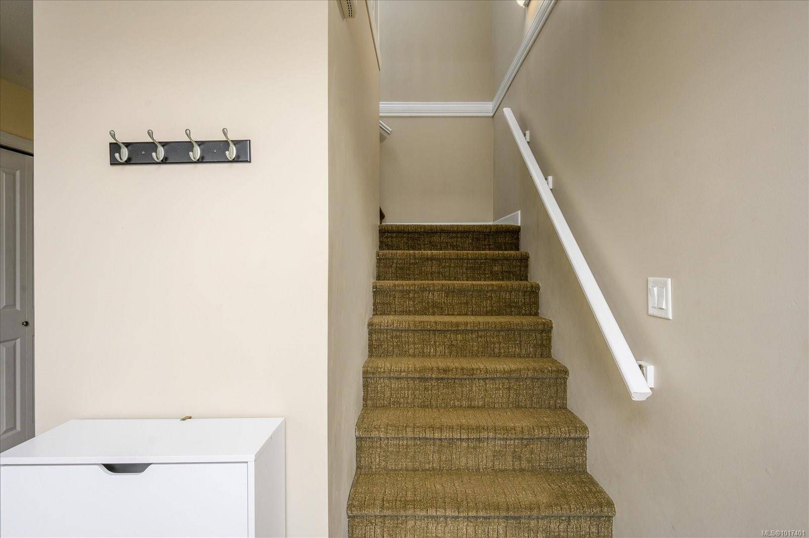 Nanaimo, BC V9R 0A4,839 Varsity Way #110