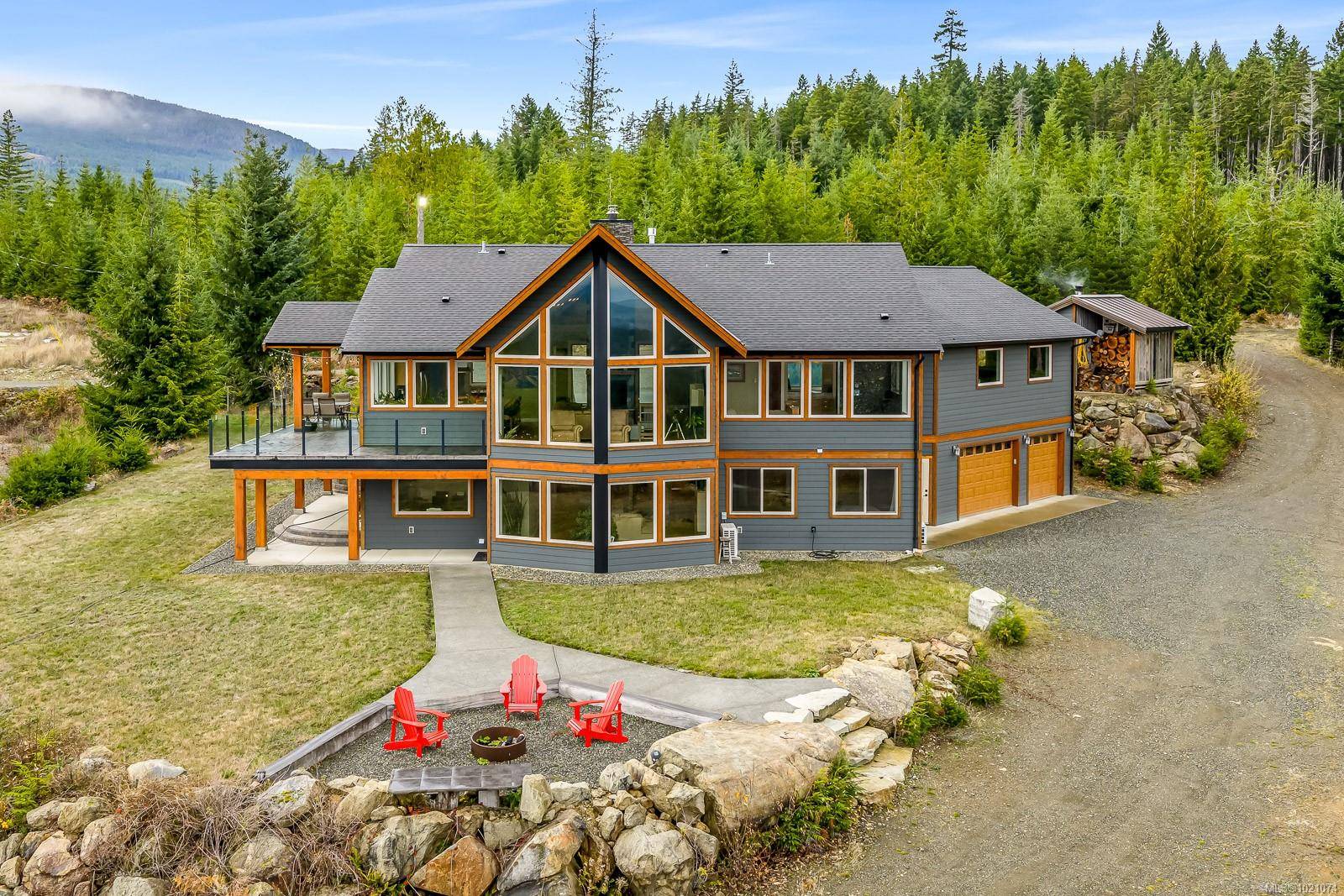 Courtenay, BC V9J 1L3,4777 Mystic Cove