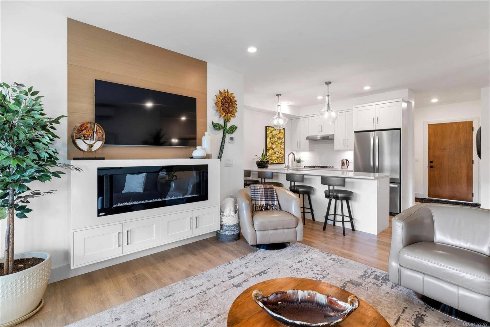 Saanich, BC V8Z 0G3,741 Travino Lane #G05