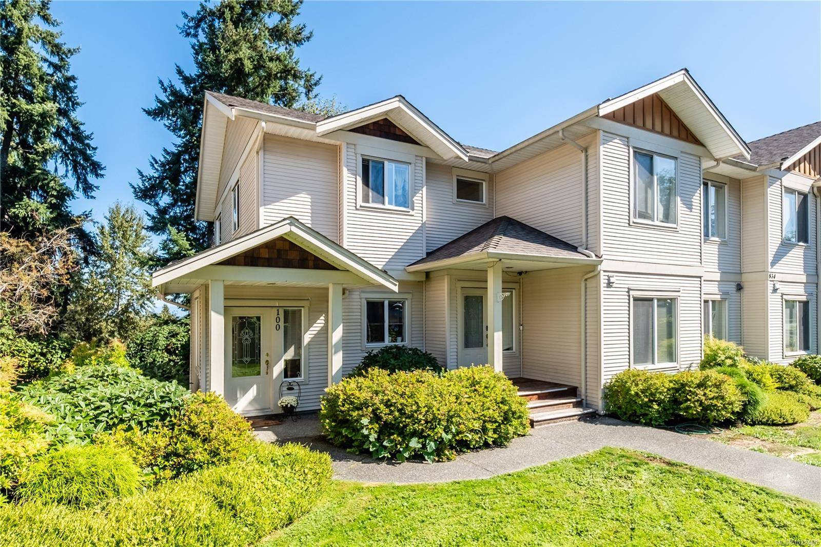 Nanaimo, BC V9R 0A4,834 Varsity Way #100