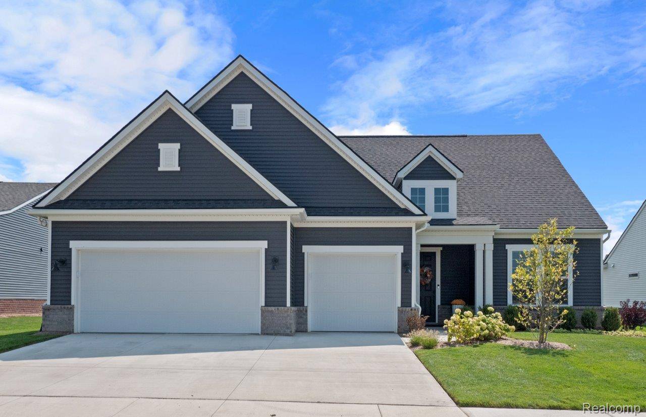 Milford, MI 48381,1554 Firefly TRL