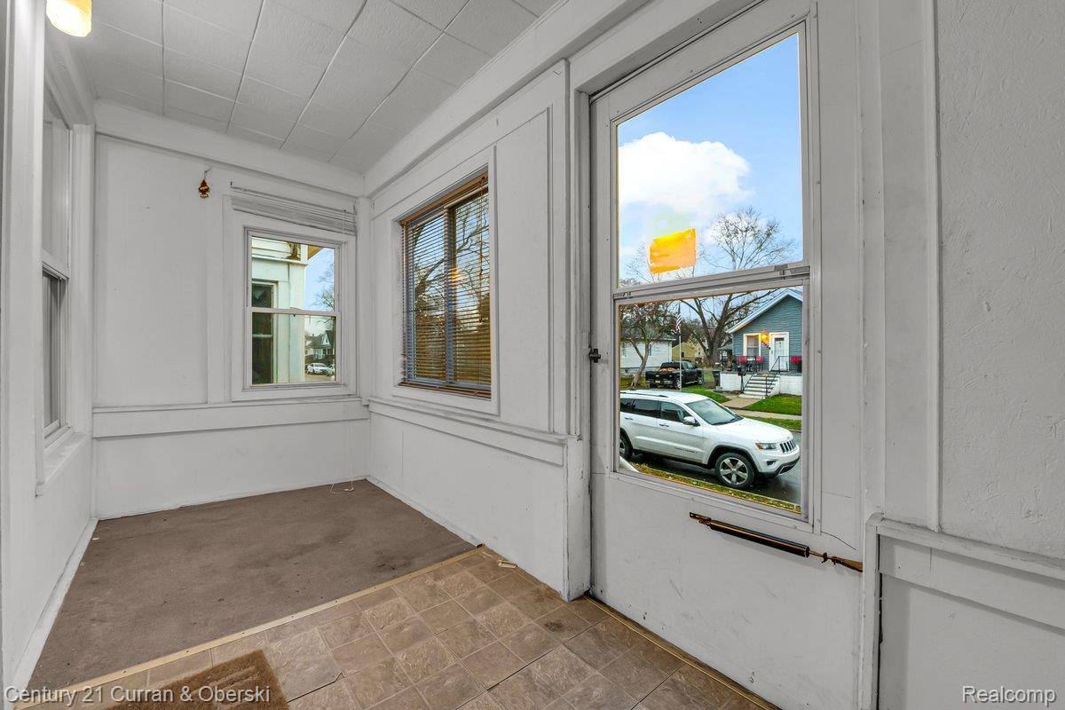 Ecorse, MI 48229,4524 5th ST