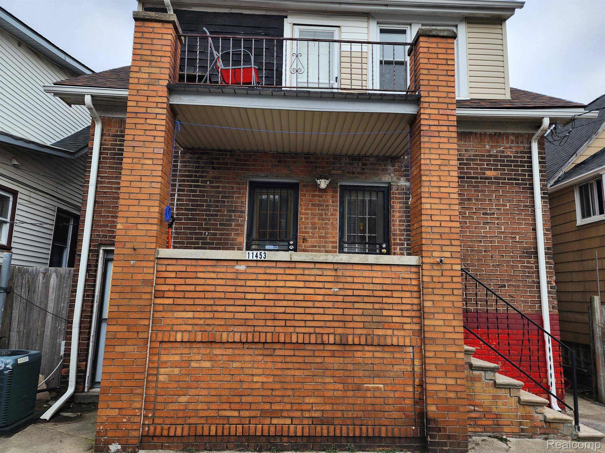 Hamtramck, MI 48212,11453 MCDOUGALL   Flr#2 ST