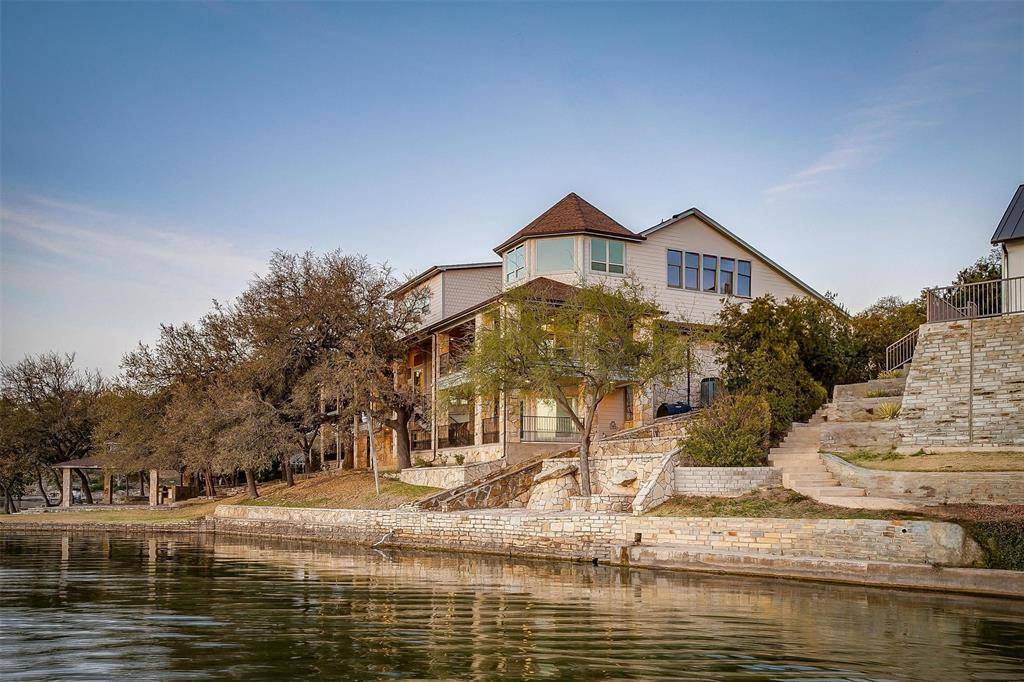 De Cordova, TX 76049,5010 Comanche Vista Court