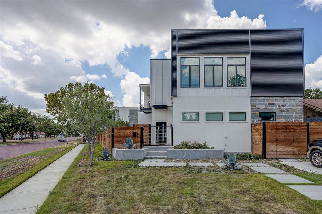 Fort Worth, TX 76107,1732 Ashland Avenue