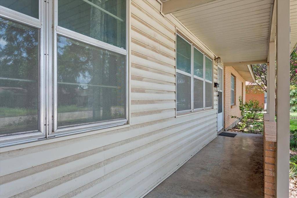 Mcgregor, TX 76657,104 Crockett Street