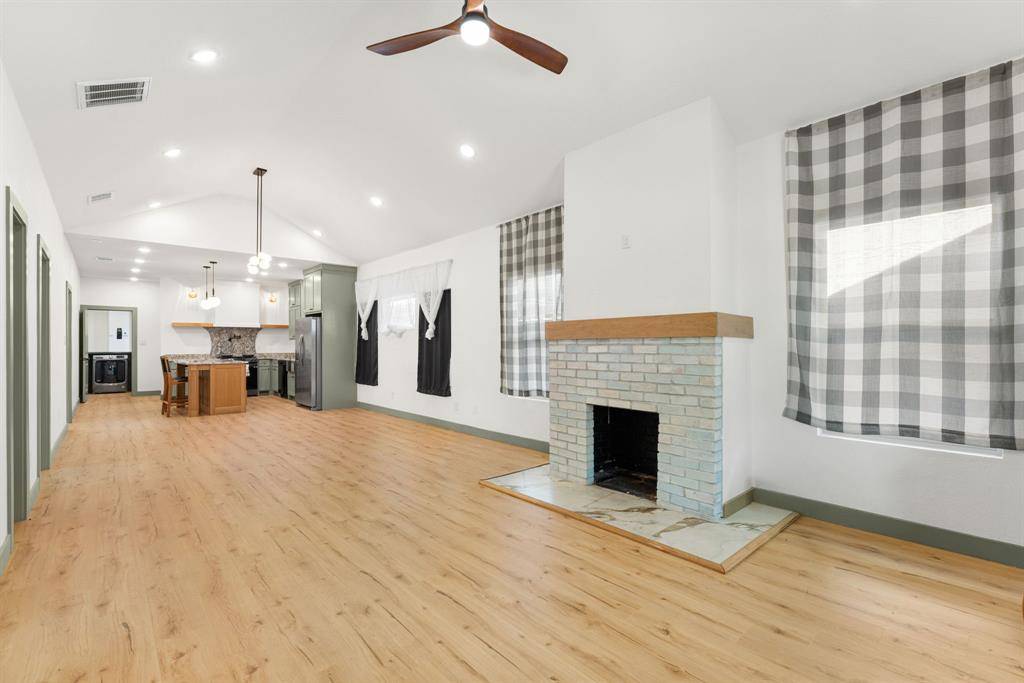 Fort Worth, TX 76110,3028 College Avenue