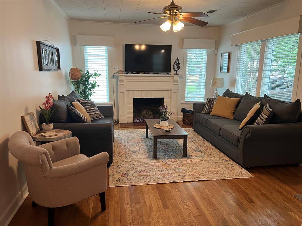 Fort Worth, TX 76109,3229 Waits Avenue