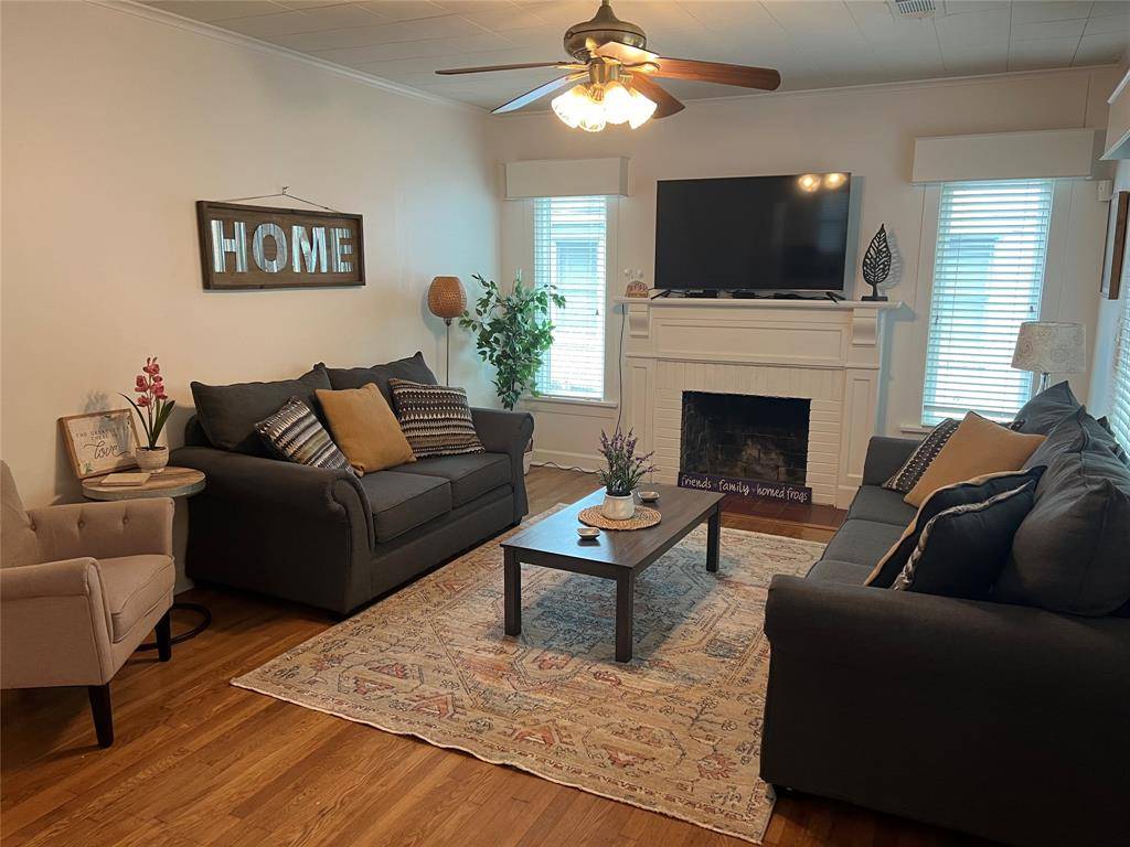 Fort Worth, TX 76109,3229 Waits Avenue