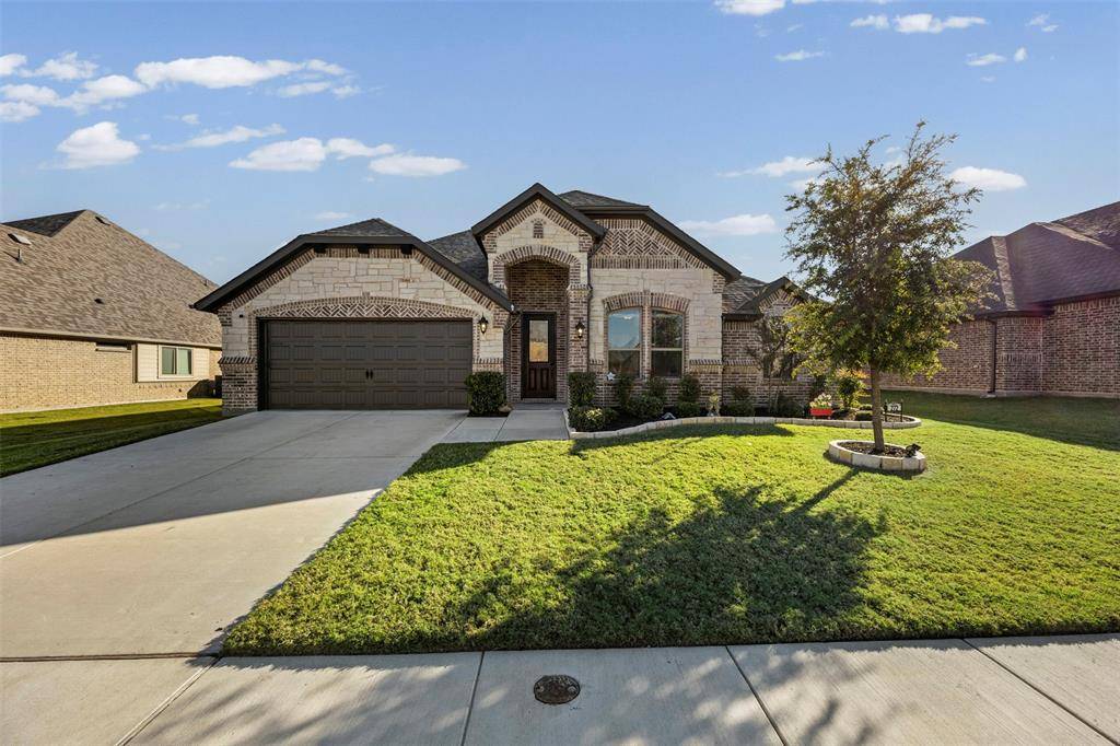 Waxahachie, TX 75165,272 Lillian Lane