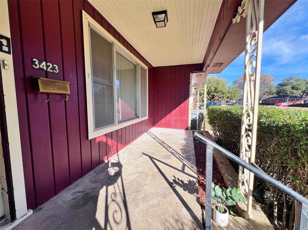 Dallas, TX 75224,3423 E Perryton Drive
