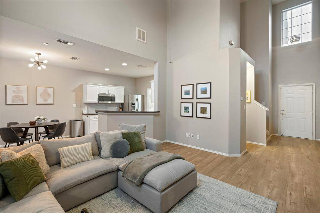 Plano, TX 75025,3280 Tarrant Lane