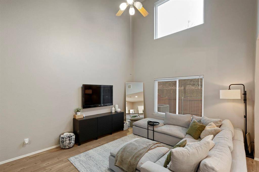 Plano, TX 75025,3280 Tarrant Lane