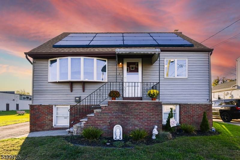 Moonachie Boro, NJ 07074,2 Lincoln Pl