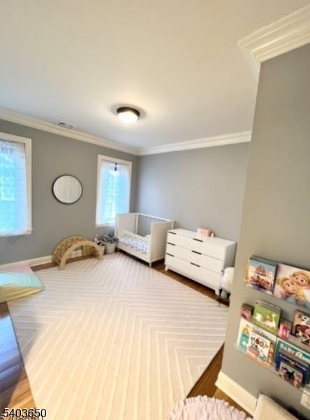 Summit City, NJ 07901,28A Gates Ave #A