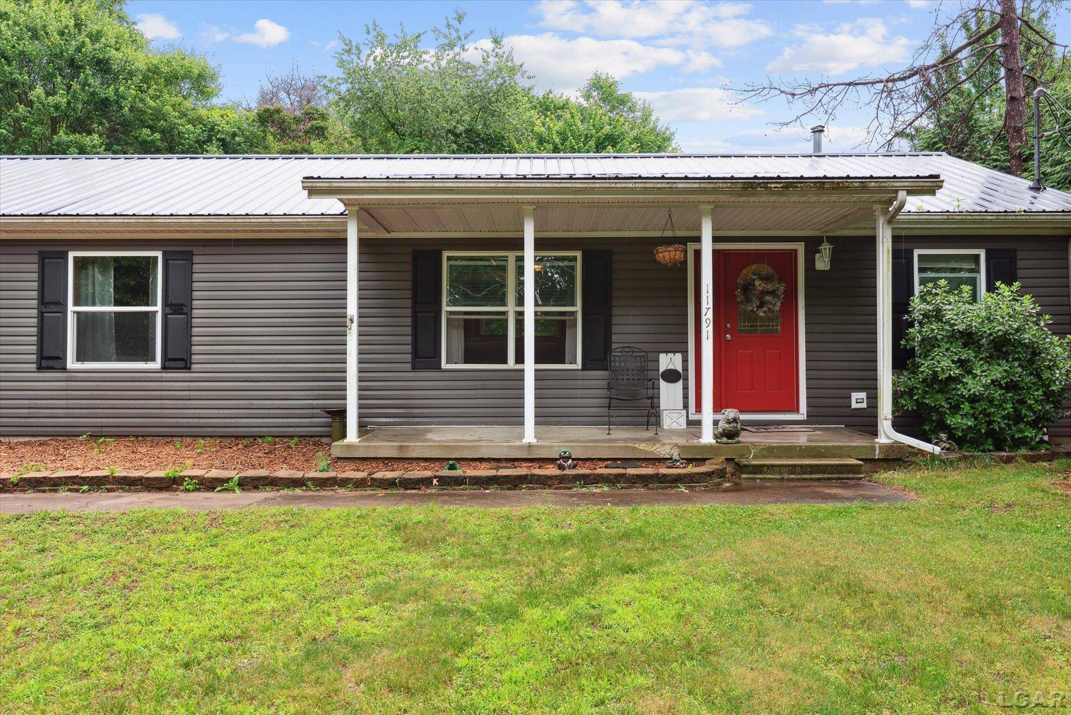 Jerome, MI 49249,11791 Bradley DR