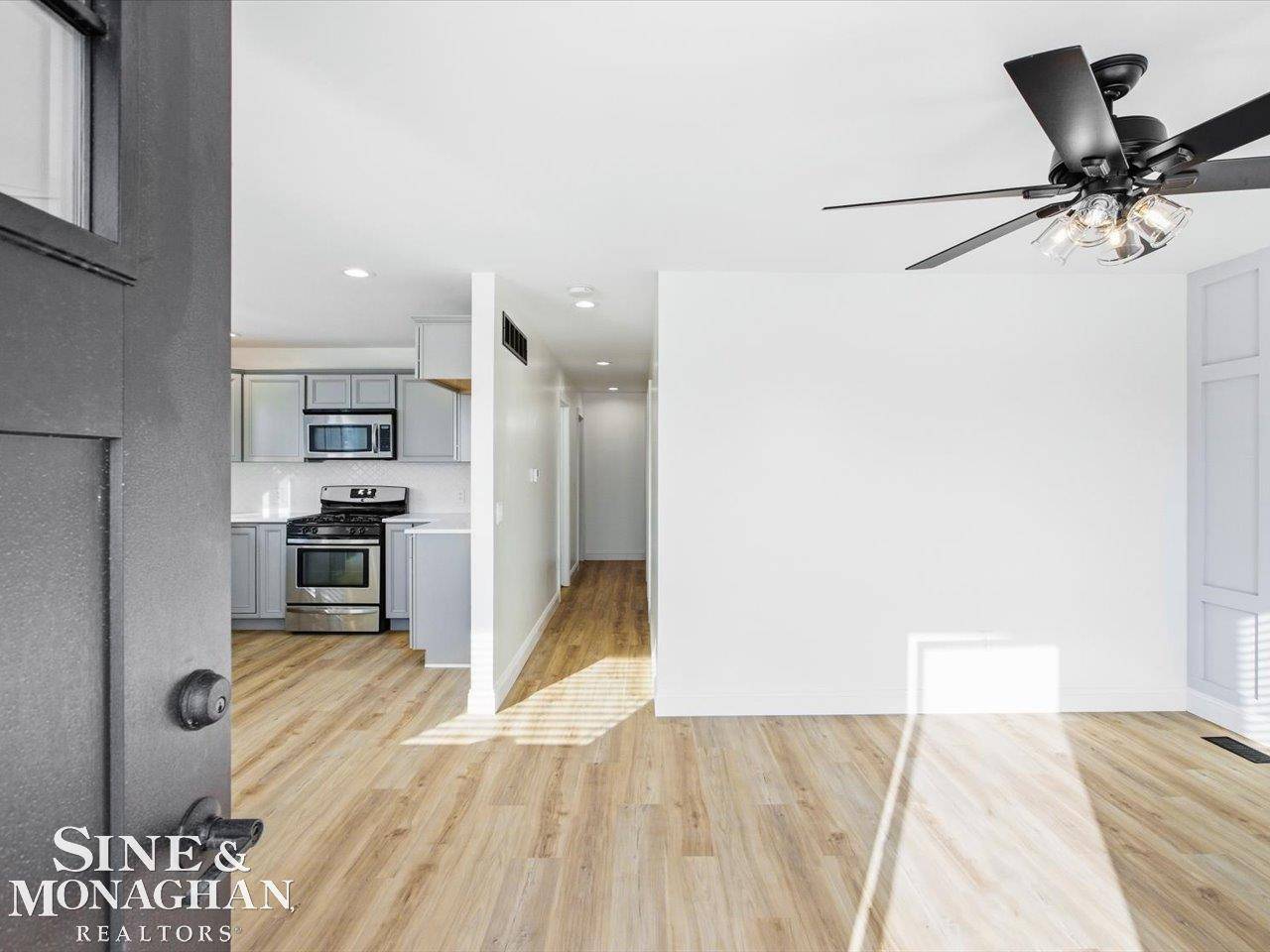 Clinton Township, MI 48035,20411 E 14 Mile RD