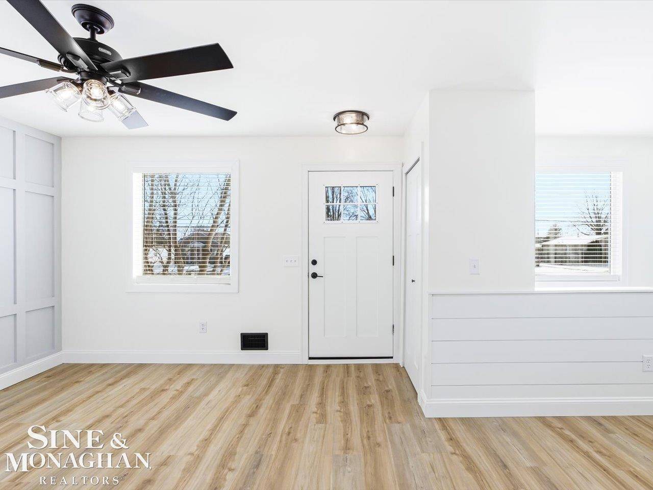 Clinton Township, MI 48035,20411 E 14 Mile RD