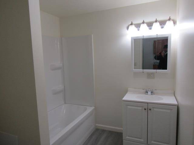 Owosso, MI 48867,317 E Williams ST