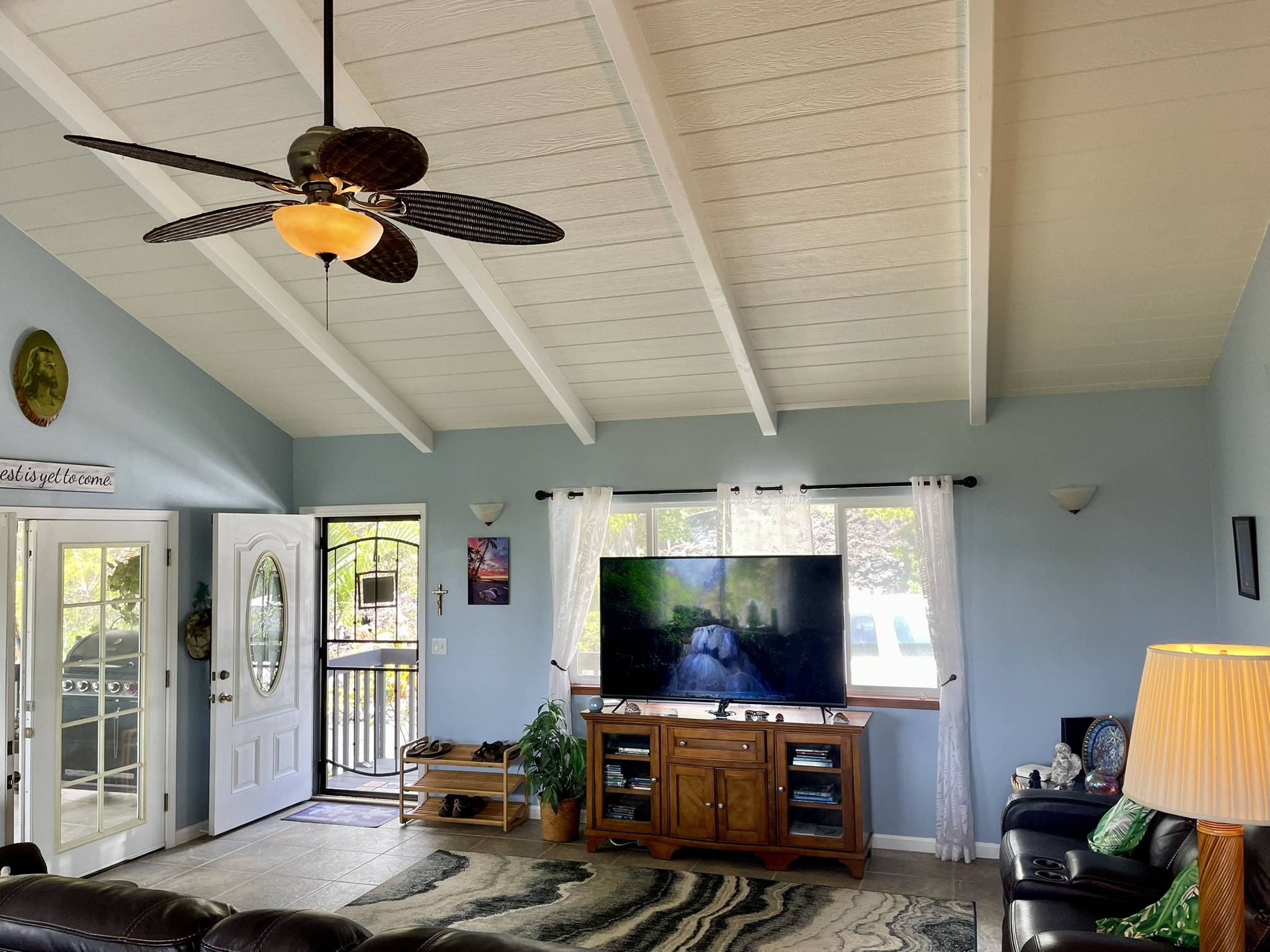 Ocean View, HI 96737,92-8414 BAMBOO LN