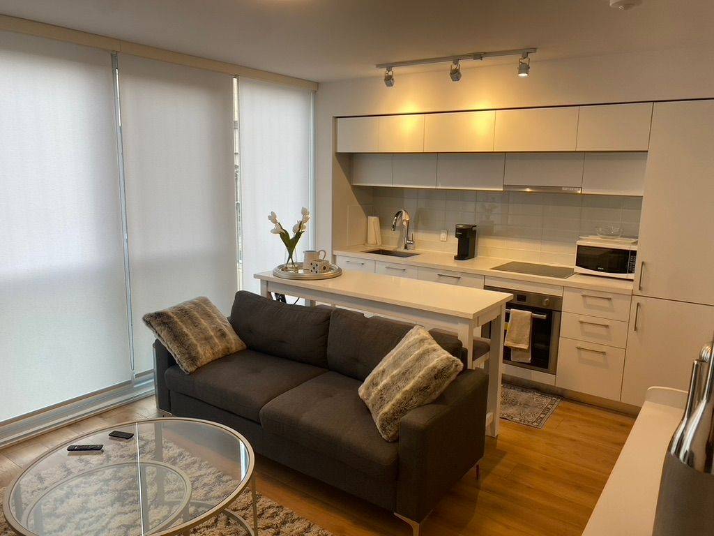 Toronto C02, ON M4V 0B2,99 Foxbar RD #307