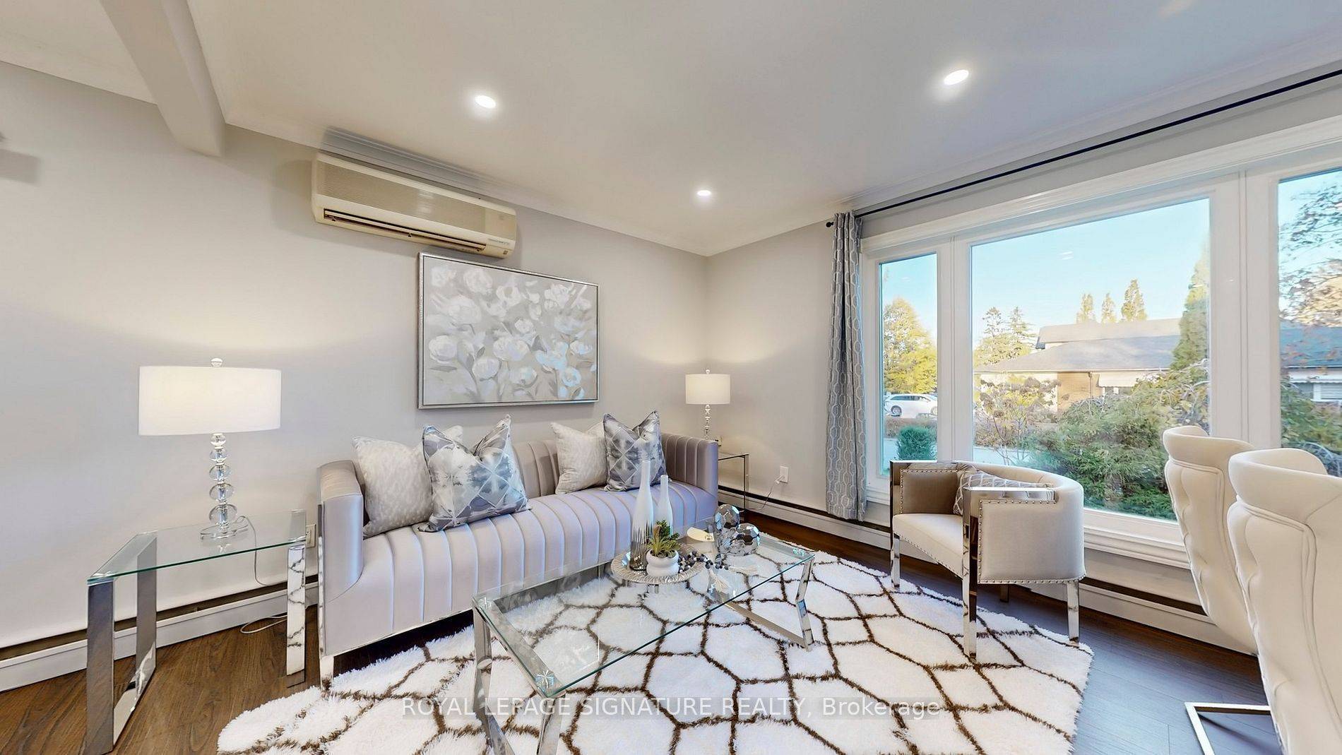 Toronto E04, ON M1R 2A8,2 Kilpatrick PL