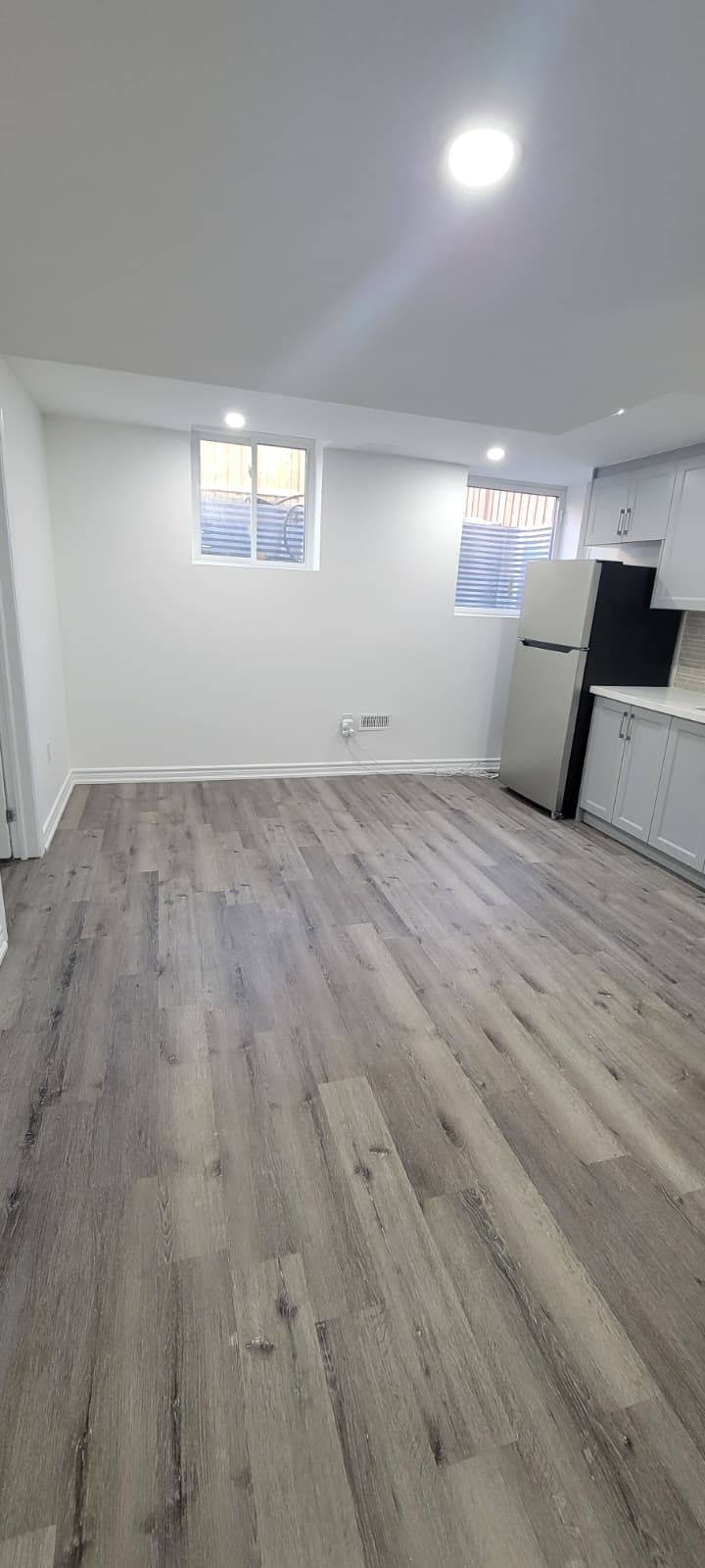 Oshawa, ON L1K 1A1,1957 Don White CT #Basement