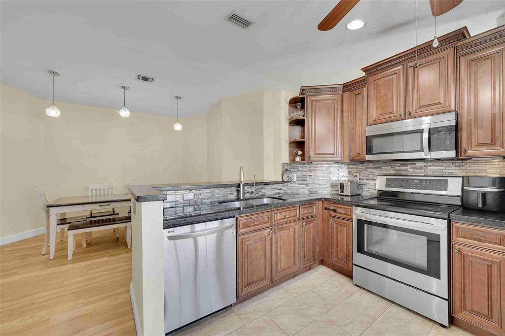 Coral Springs, FL 33076,5640 NW 120th Ter #5640