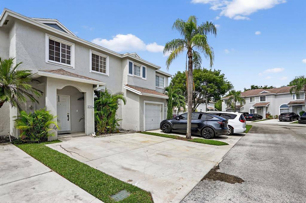 Deerfield Beach, FL 33442,4761 SW 14th PLACE #4761