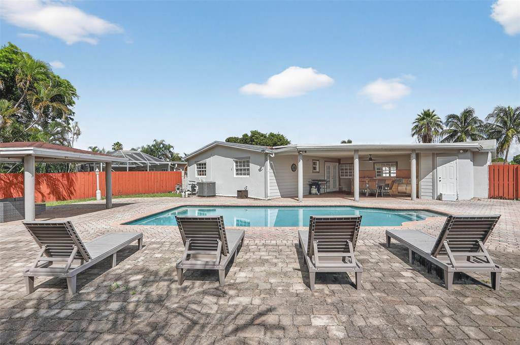 Margate, FL 33063,6534 NW 1st St