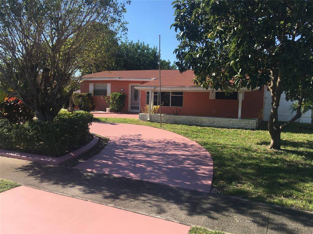 Hollywood, FL 33024,720 N 66th Ter