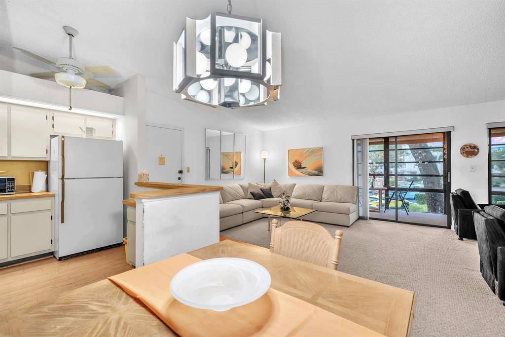 Tamarac, FL 33321,10419 E Clairmont Cir #205