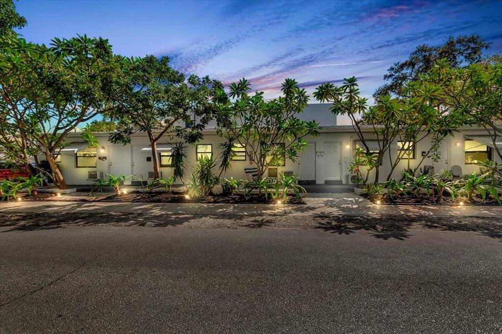 Fort Lauderdale, FL 33301,560 NE 15th Ave