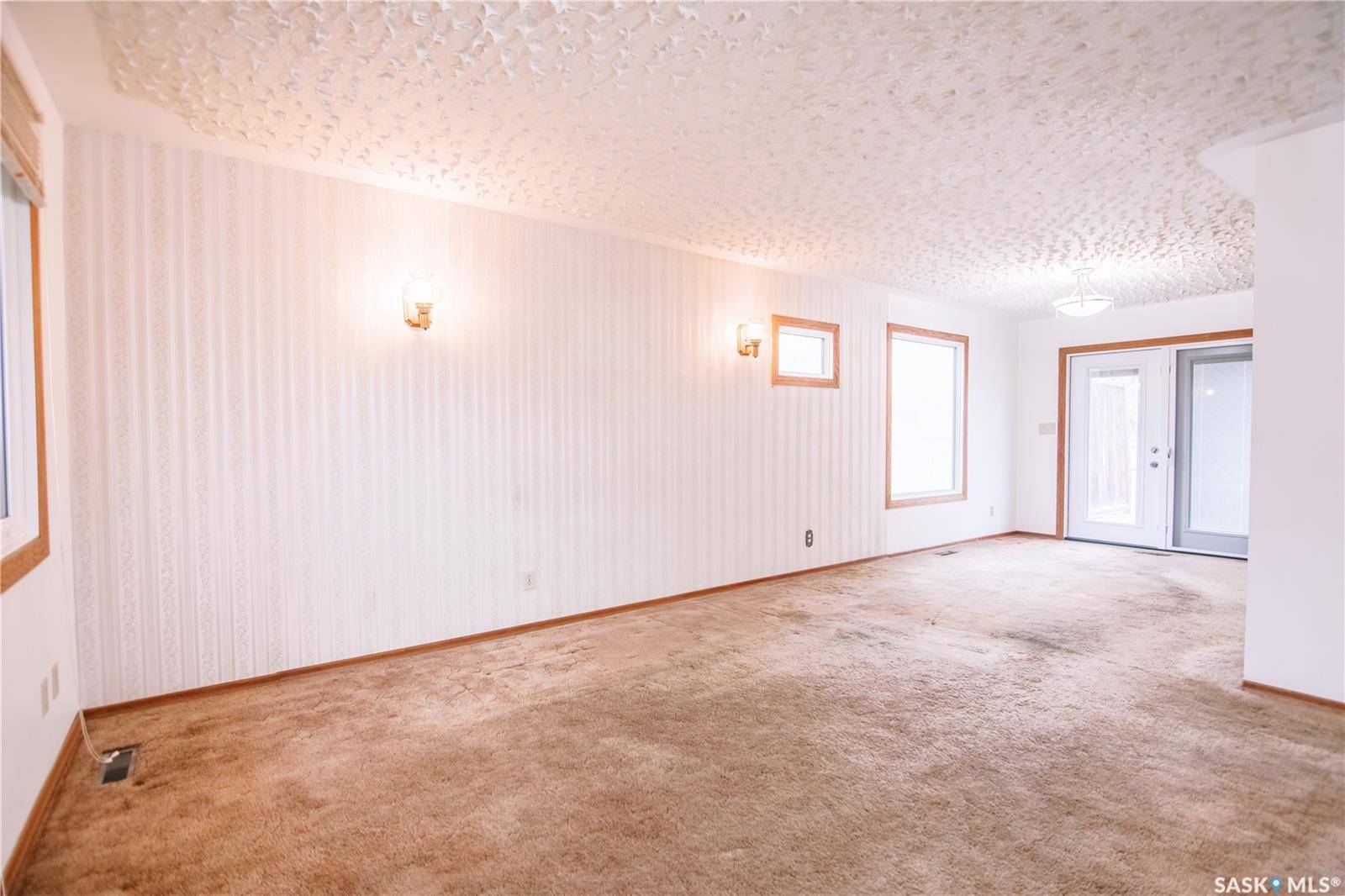 Regina, SK S4R 7C6,31 Trifunov CRESCENT