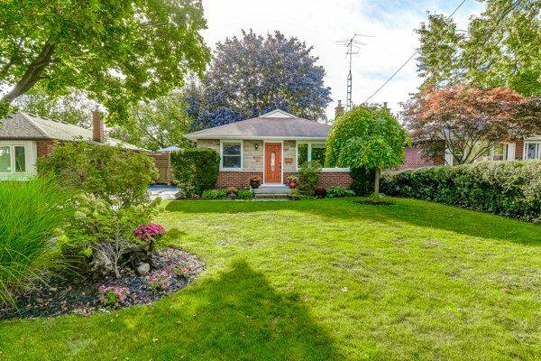 Burlington, ON L7P 1E1,1216 De Quincy CRES