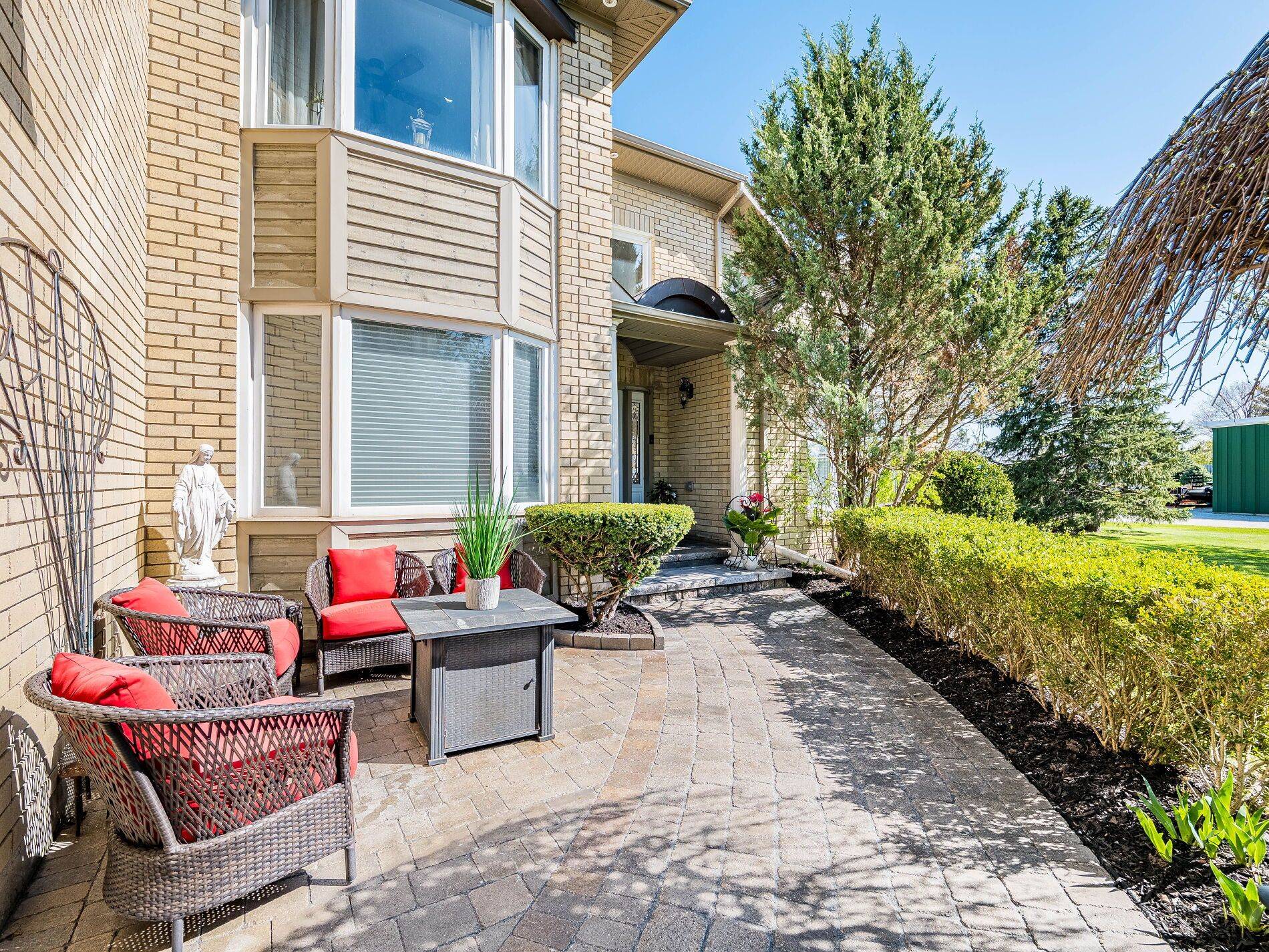 Halton Hills, ON L7G 4S5,13250 Tenth Side Road