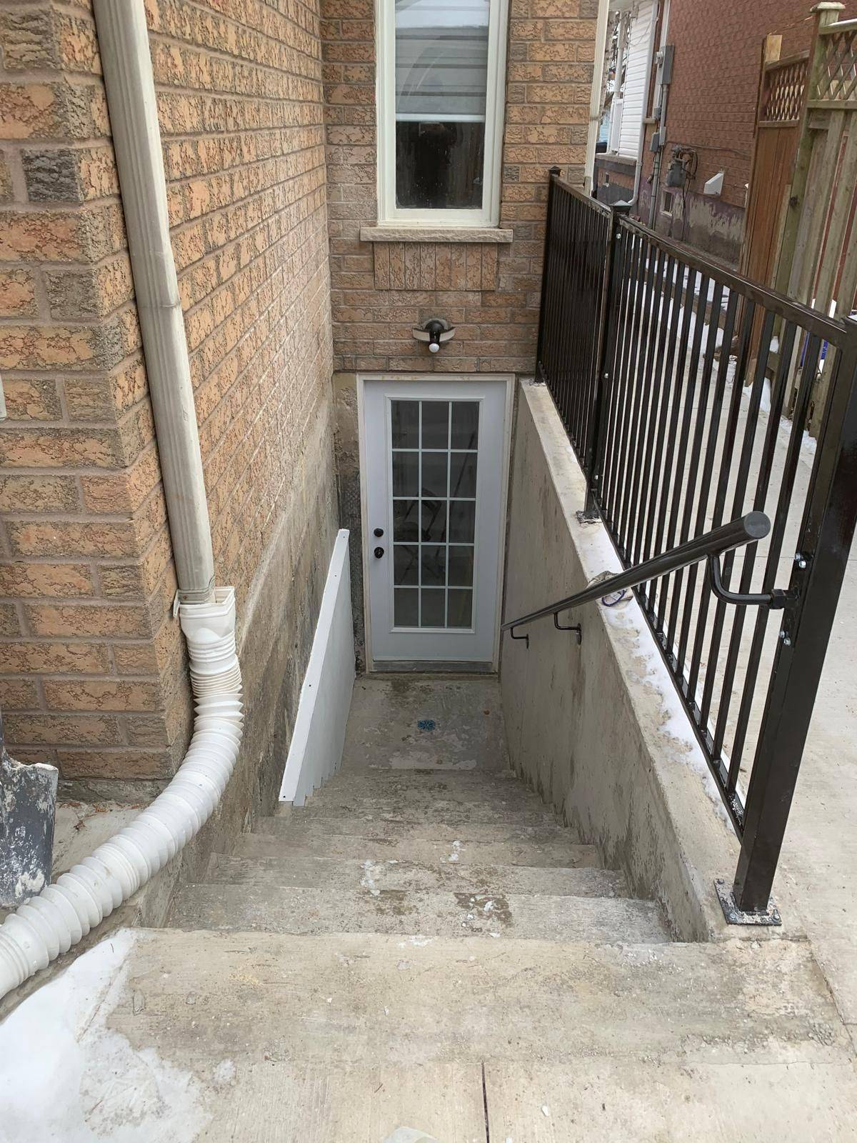 Brampton, ON L6R 1J9,55 WILDBERRY CRES