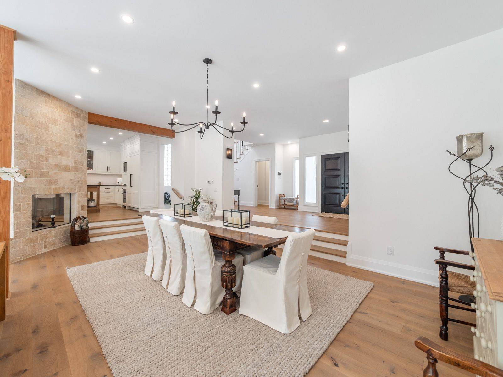 Oakville, ON L6L 2Y7,74 West ST