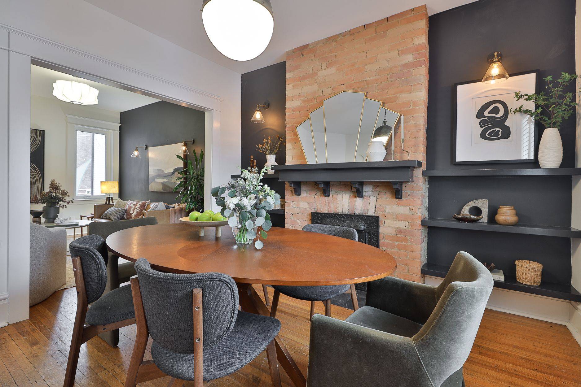 Toronto W01, ON M6R 1N4,6 Westminster AVE