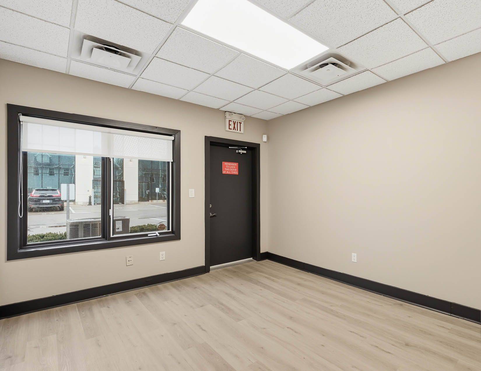 Oakville, ON L6J 7W5,1290 Cornwall RD #B