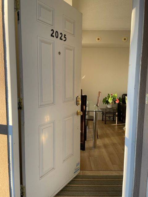 Toronto W05, ON M9M 0A3,3031 Finch AVE W #2025